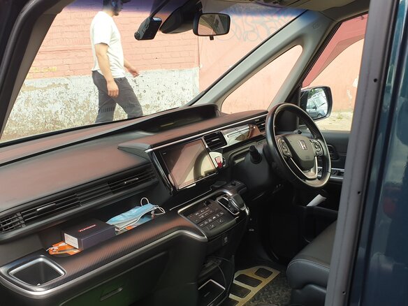 2019 Honda Stepwgn Spada V Рестайлинг, зелёный, 3150000 рублей - вид 9