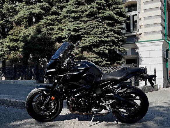 2020 Yamaha MT-10, чёрный, 1500000 рублей - вид 12