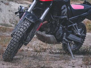 2022 Aprilia Tuareg 660, чёрный, 900000 рублей, вид 3