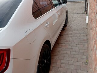 2019 Skoda Rapid I Рестайлинг, белый, 1390000 рублей, вид 3