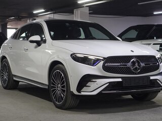 2025 Mercedes-Benz GLC Coupe 300 II (C254), белый, 8300000 рублей, вид 4