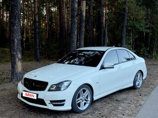 2011 Mercedes-Benz C-Класс 180 BlueEFFICIENCY III (W204) Рестайлинг, белый, 1700000 рублей, вид 1