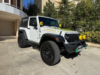 2016 Jeep Wrangler III (JK), белый, 2600000 рублей, вид 4
