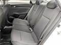 2022 Hyundai Solaris II Рестайлинг, белый, 1565000 рублей - вид 11