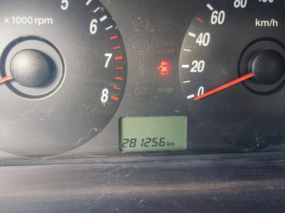 2005 Hyundai Elantra III (XD2) Рестайлинг, чёрный, 250000 рублей - вид 8