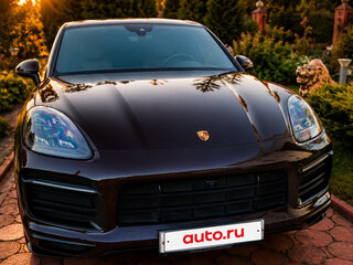 2018 Porsche Cayenne III, коричневый, 7300000 рублей, вид 1
