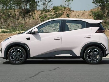 2026 BYD Seagull 38.88 kWh I, серебристый, 2070000 рублей, вид 4