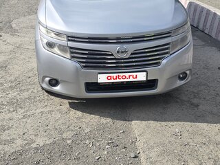 2010 Nissan Elgrand III (E52), серебристый, 2000000 рублей, вид 1