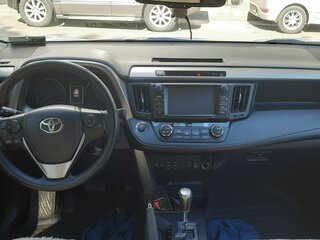 2018 Toyota RAV4 IV (XA40) Рестайлинг, белый, 3000000 рублей, вид 5