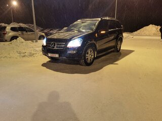 2008 Mercedes-Benz GL-Класс 500 I (X164), чёрный, 1900000 рублей, вид 1