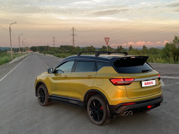 2022 Geely Coolray I, золотистый, 1920000 рублей - вид 4
