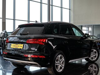 2017 Audi Q5 II (FY), чёрный, 3400000 рублей, вид 5