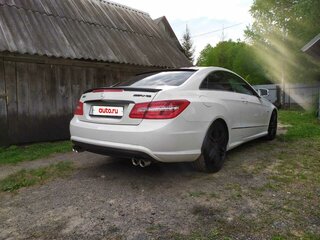 2012 Mercedes-Benz E-Класс 250 7G-Tronic IV (W212, S212, C207), белый, 1680000 рублей, вид 3