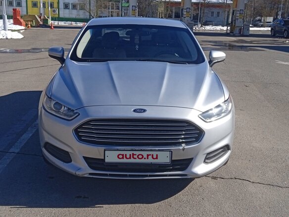2014 Ford Fusion (North America) II, серебристый, 1090000 рублей - вид 2