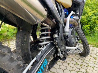 2023 Avantis Enduro 300 Pro/Carb, чёрный, 330000 рублей, вид 5