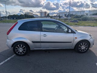 2008 Ford Fiesta Mk5, серебристый, 410000 рублей, вид 5