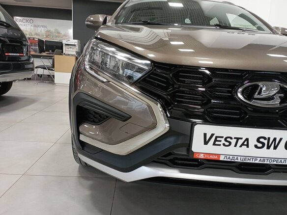 2026 Lada (ВАЗ) Vesta SW Cross I Рестайлинг (NG), коричневый - вид 3