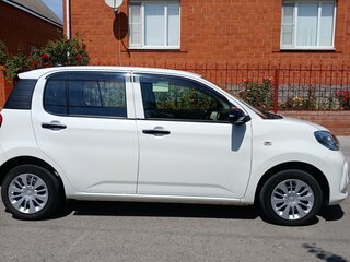 2018 Daihatsu Boon III, белый, 900000 рублей, вид 2