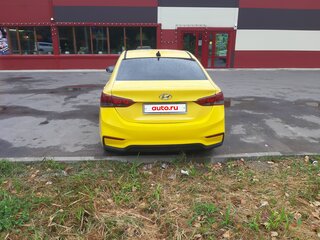 2018 Hyundai Solaris II, жёлтый, 750000 рублей, вид 4