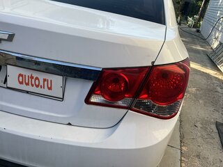 2011 Chevrolet Cruze I, белый, 500000 рублей, вид 3