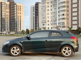 2009 Kia Ceed I, зелёный, 580000 рублей, вид 4
