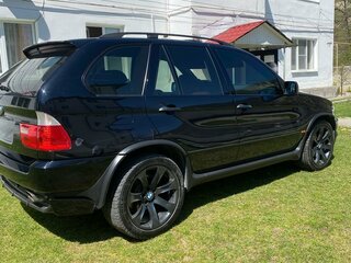 2002 BMW X5 4.6is I (E53), чёрный, 1900000 рублей, вид 4
