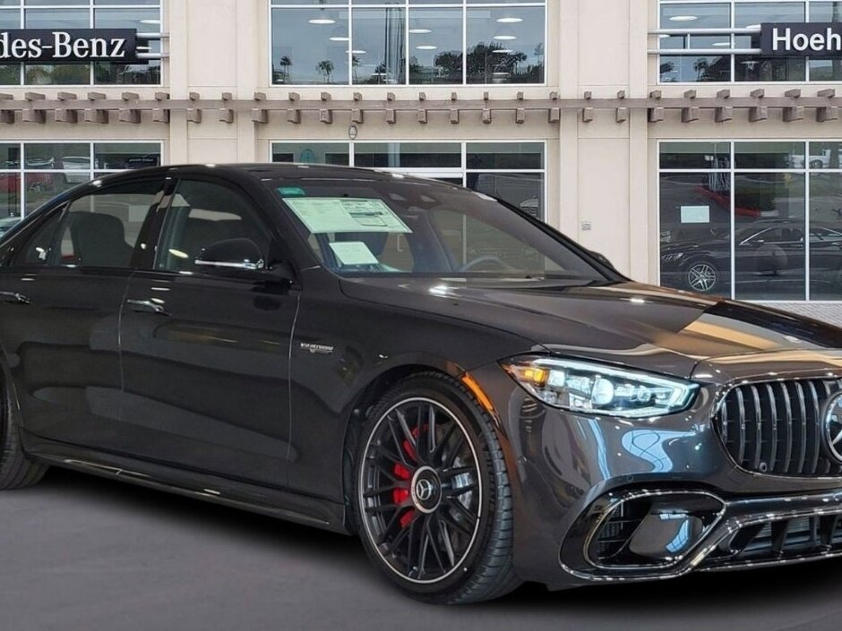 Открыть фотографии: Mercedes-Benz S-Класс AMG IV (W223)