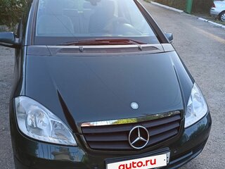 2009 Mercedes-Benz A-Класс 180 II (W169) Рестайлинг, зелёный, 850000 рублей, вид 4