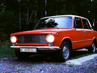 1977 Lada (ВАЗ) 21011, красный, 200000 рублей, вид 1