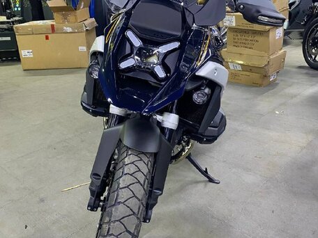 2025 BMW R 1300 GS, чёрный, 3550000 рублей, вид 4