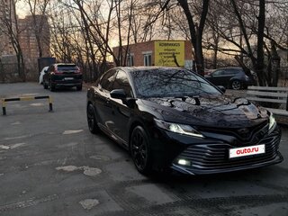 2018 Toyota Camry VIII (XV70), чёрный, 3350000 рублей, вид 3