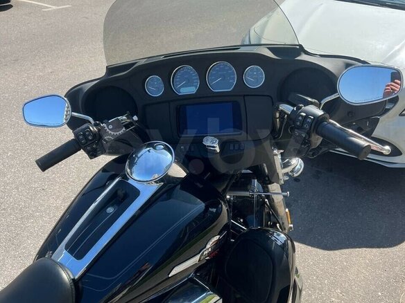 2022 Harley-Davidson Tri Glide, чёрный, 3396192 рублей - вид 3