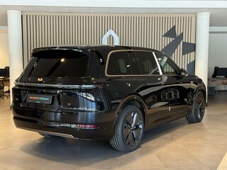 2025 Li Auto (Lixiang) L9 52.3 kWh I Рестайлинг, чёрный, 9000000 рублей, вид 2