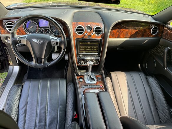 2014 Bentley Flying Spur II, красный, 6150000 рублей - вид 13
