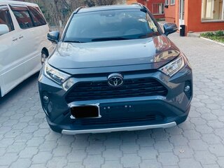 2020 Toyota RAV4 V (XA50), серый, 3915131 рублей, вид 2