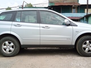2010 SsangYong Kyron I Рестайлинг, серебристый, 3000000 рублей, вид 5