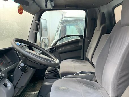 2010 Isuzu Elf (N-series), белый, 1800000 рублей, вид 5