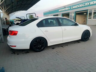 2013 Volkswagen Jetta VI, белый, 650000 рублей, вид 2