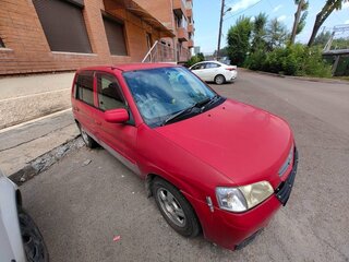 2001 Mazda Demio I (DW), красный, 350000 рублей, вид 4