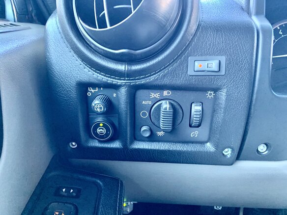2005 Hummer H2 I, чёрный, 2650000 рублей - вид 19
