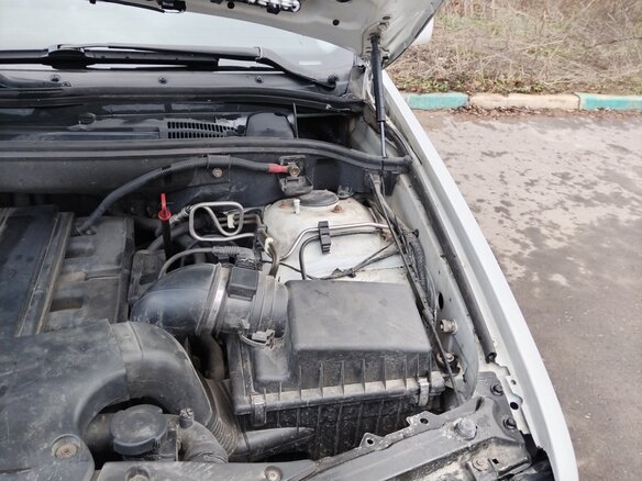 2004 BMW X5 3.0i I (E53) Рестайлинг, белый, 1050000 рублей - вид 9