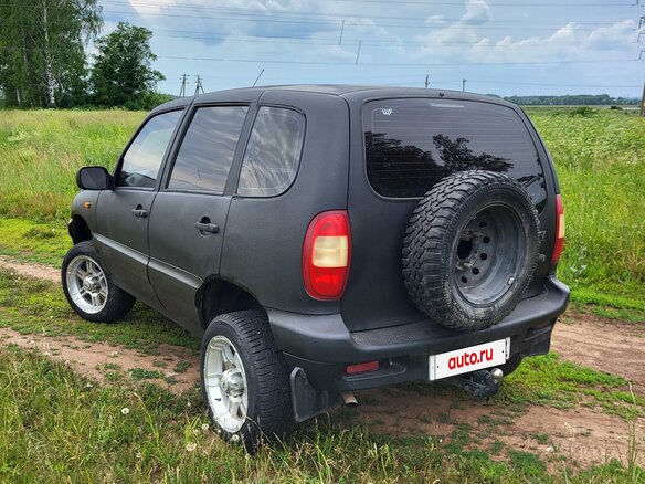 2003 Chevrolet Niva I, чёрный, 350000 рублей - вид 3