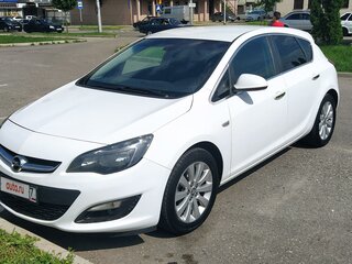2014 Opel Astra J Рестайлинг, белый, 1250000 рублей, вид 2