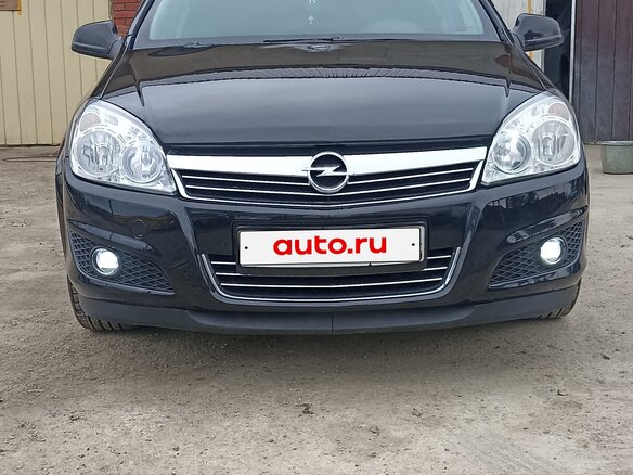2010 Opel Astra H Рестайлинг, чёрный, 653000 рублей - вид 1
