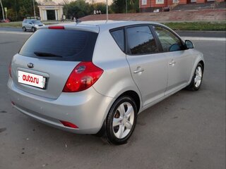 2007 Kia Ceed I, серебристый, 580000 рублей, вид 3