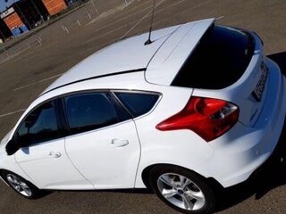 2011 Ford Focus III, белый, 1100000 рублей, вид 2