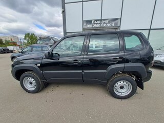 2026 Lada (ВАЗ) Niva Travel I Рестайлинг, чёрный, 1437900 рублей, вид 2
