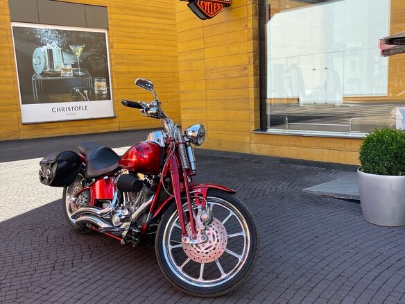 2007 Harley-Davidson CVO, красный - вид 36