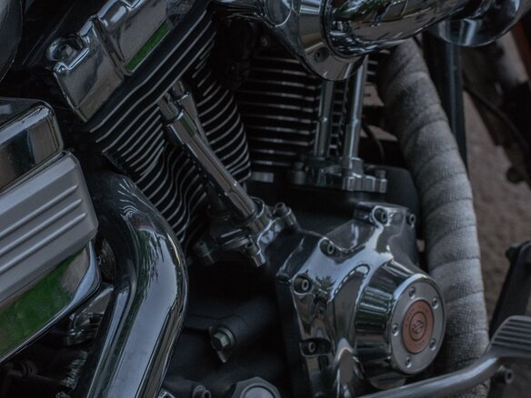 2008 Harley-Davidson Dyna Low Rider, золотистый, 900000 рублей - вид 6
