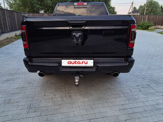 2022 Ram 1500 Quad Cab eTorque V, чёрный, 6900000 рублей, вид 3
